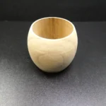 Wooden napkin ring, dimensions 5 x 4 cm.